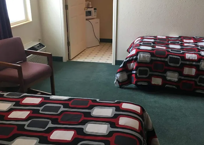 Buffalo Hotel 4*
